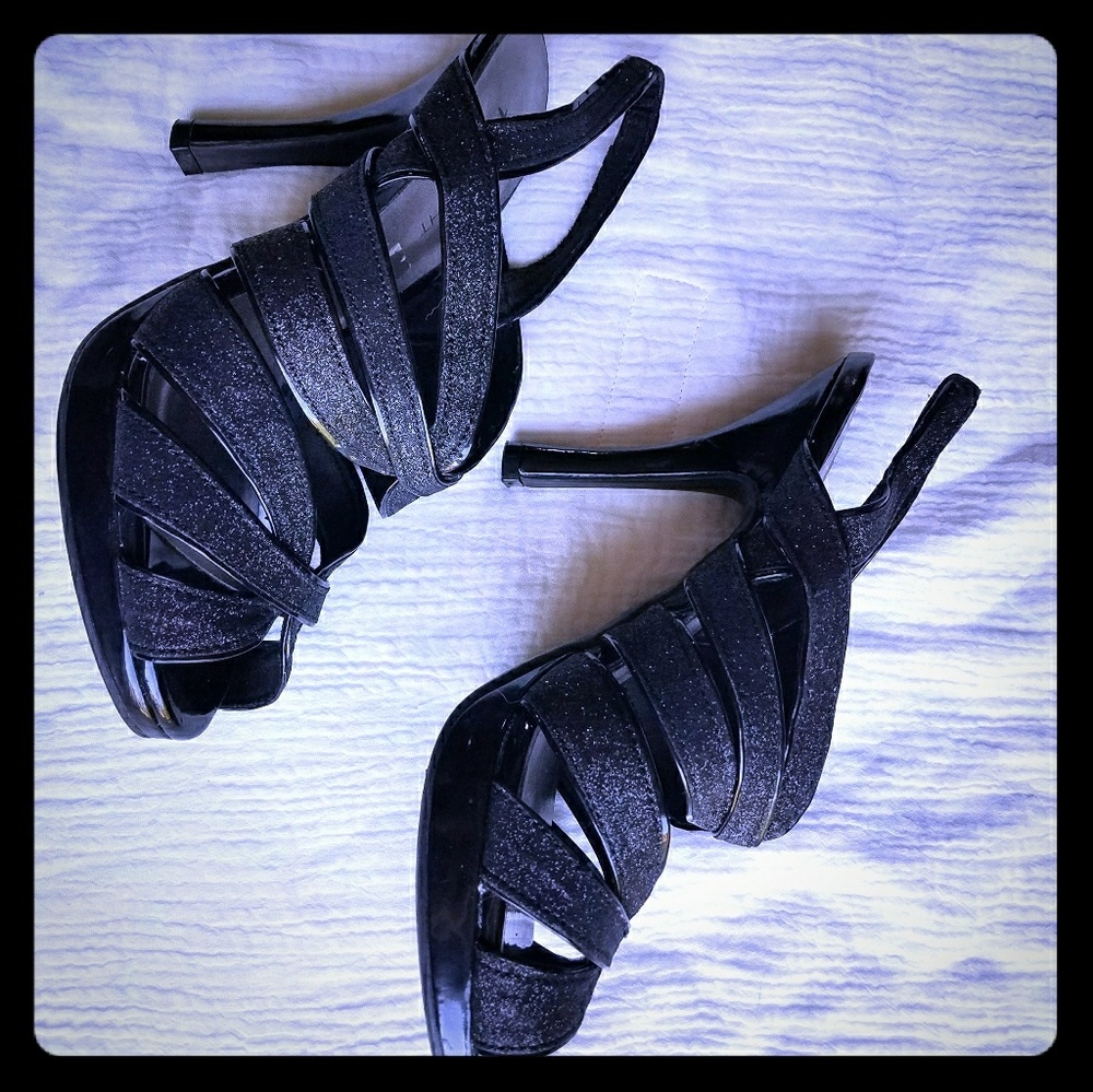 FIONI NIGHT BLACK SHIMMER HEELS